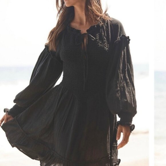 Free People Kiss and Tell Black Mini Dress Size XS - Picture 2 of 9